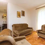 11 Apartment *