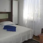 Apartment 11