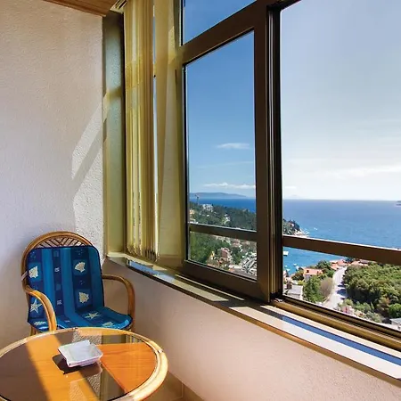 11 Apartment Rabac